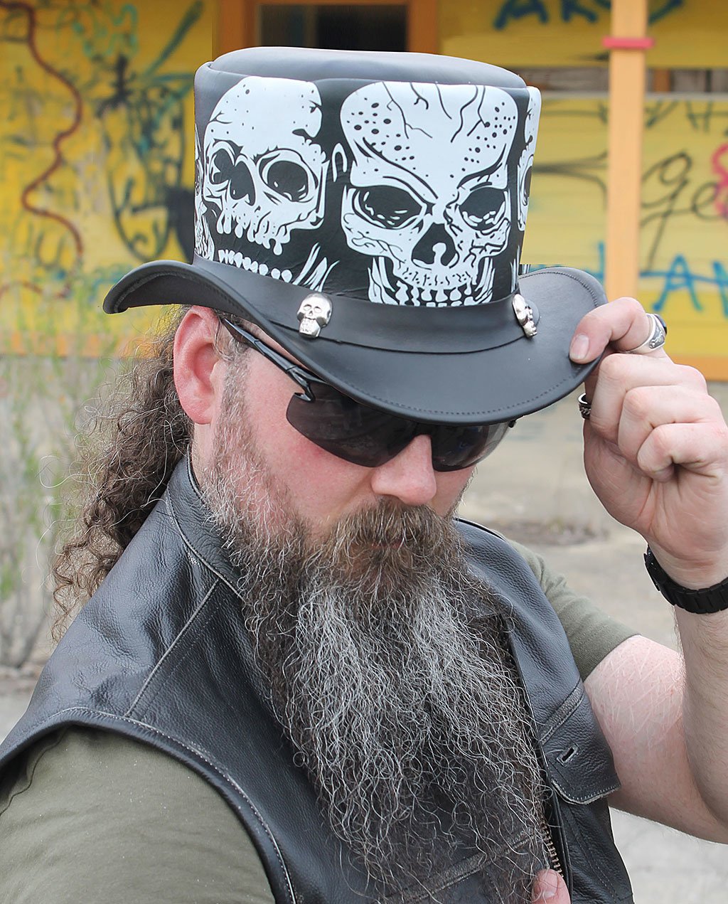 Heavy Leather Tophat with Skulls #H2210SSK